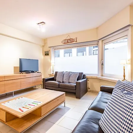 Appartement Centrally Located In *